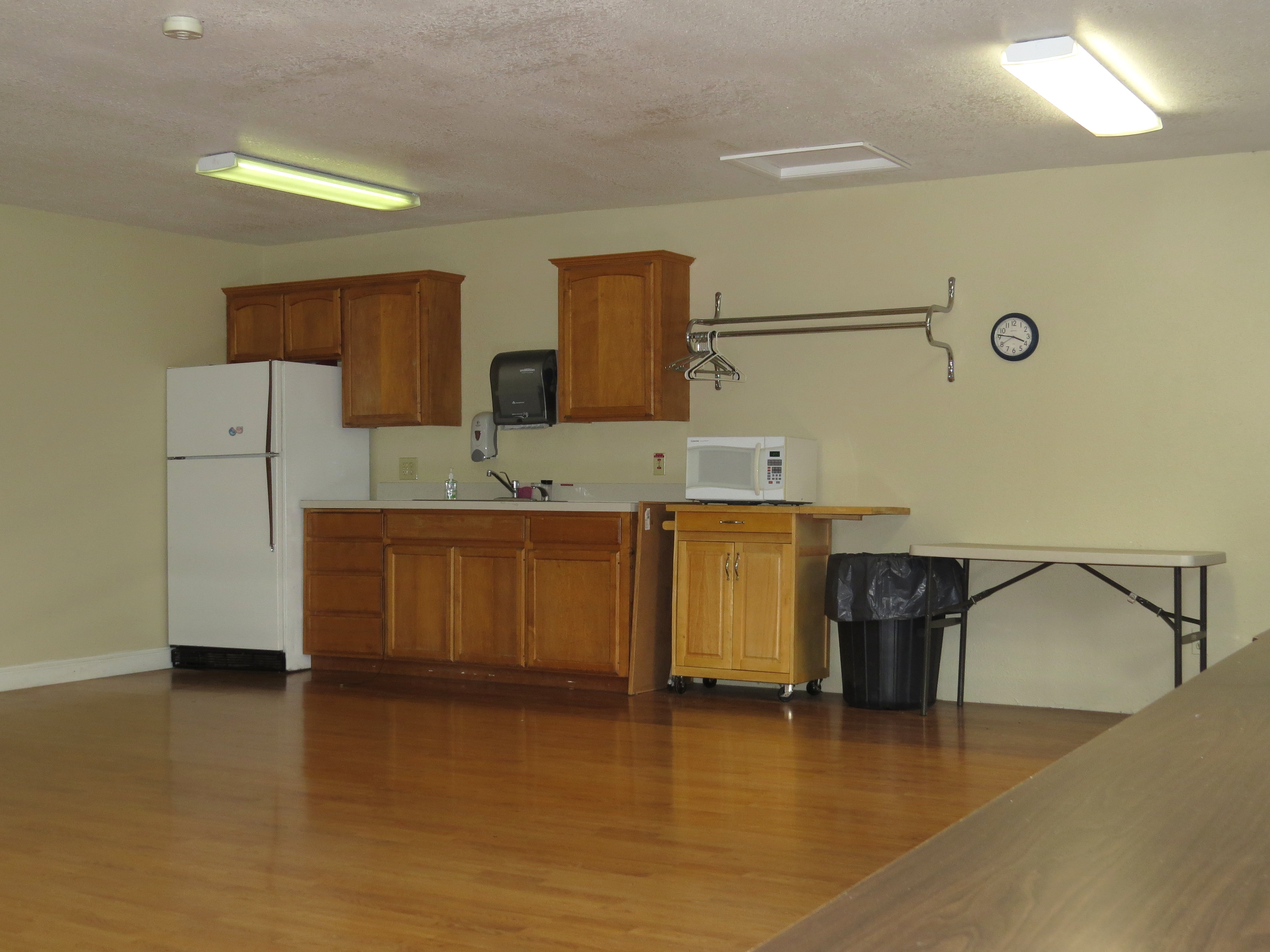 ashland-half-kitchen