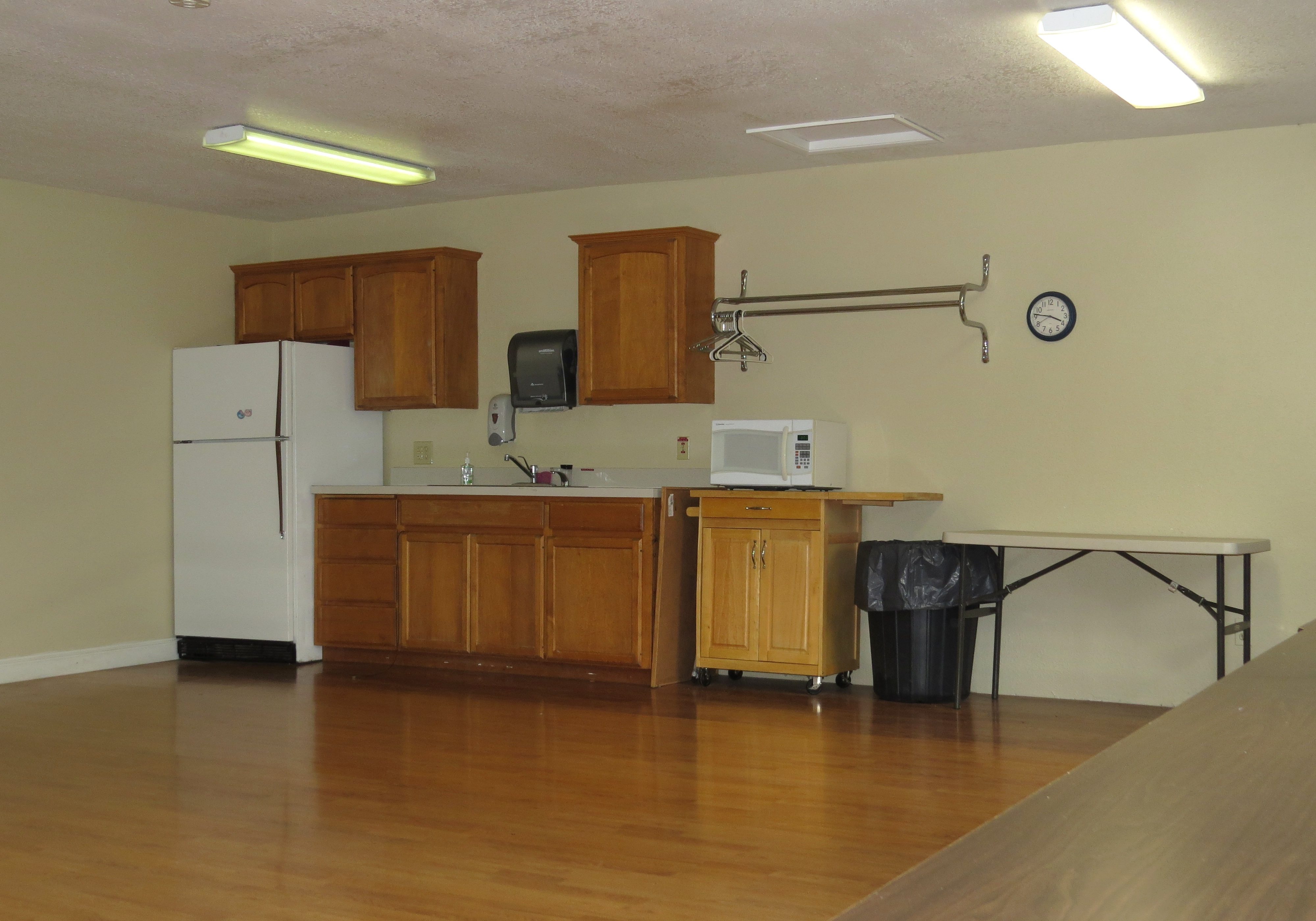 ashland-half-kitchen